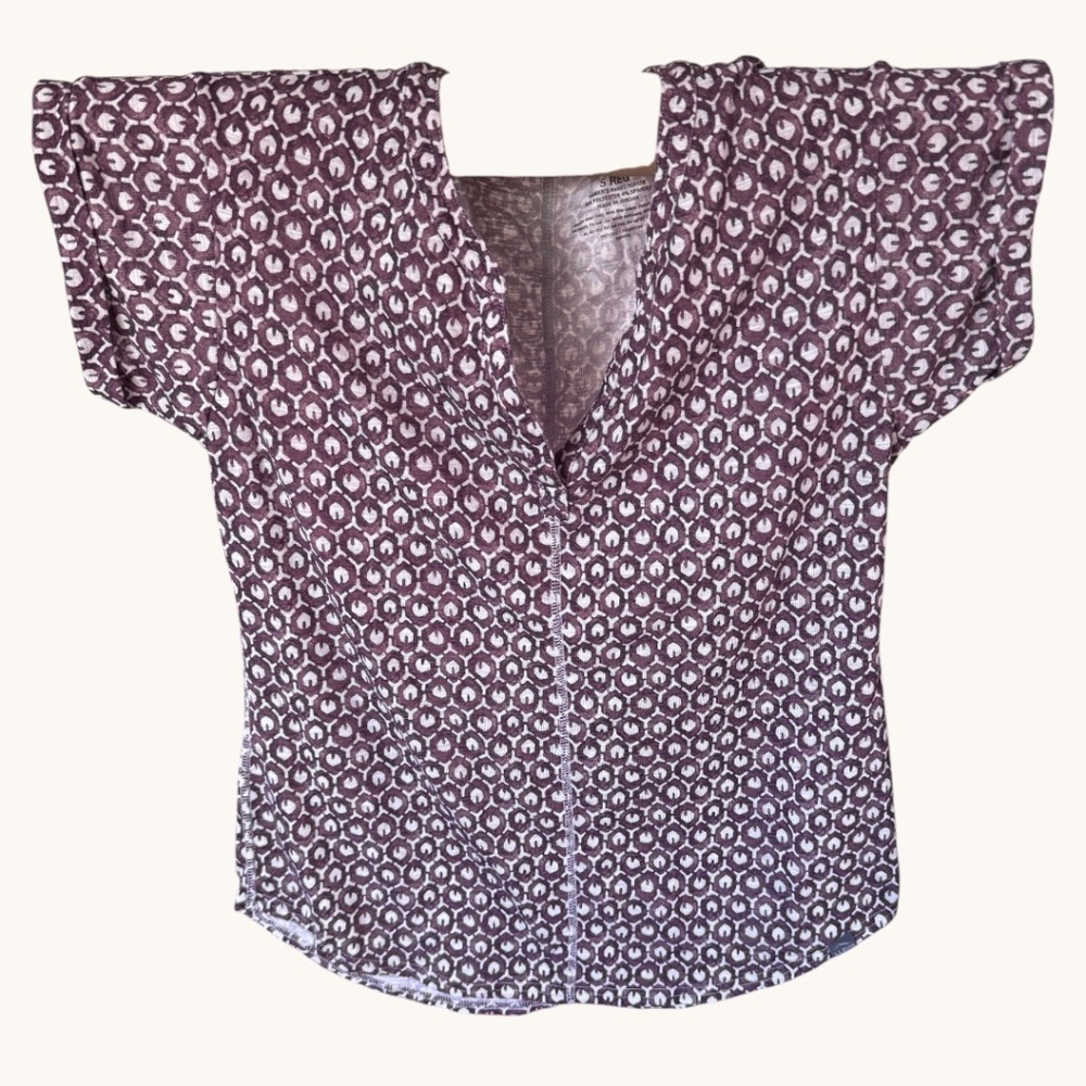 LL Bean Womens Small Purple Geometric Print Split Neck Short Sleeve Top 510118 - Picture 2 of 6